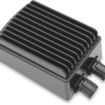 21121207 REGULATOR V.BLK für 14-16 FLHTKSE / 15 FLHXSE / 15-16 FLTRU OEM74700021